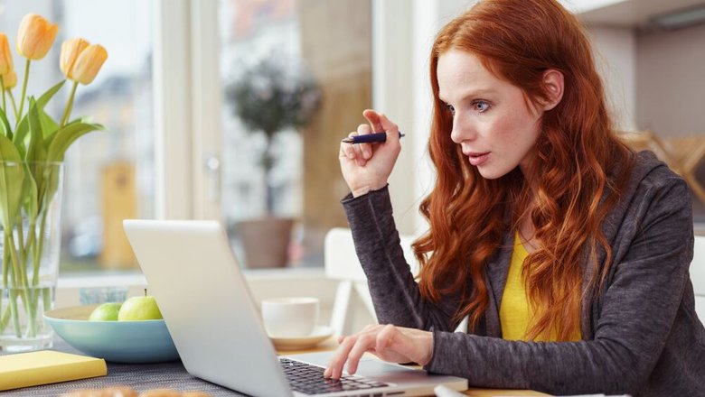 Юрист рассказал, как оплачивается работа в выходные и праздники