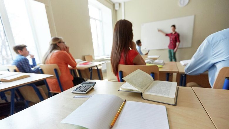 Нижегородскому учителю посоветовали обратиться в комиссию по защите чести