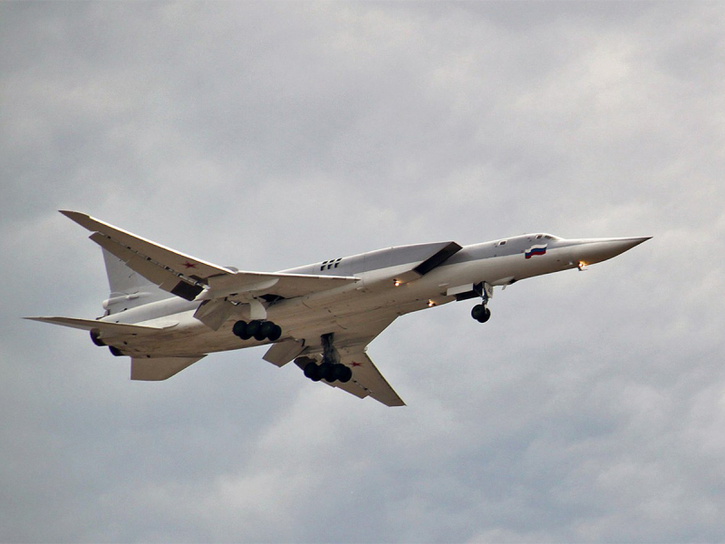 Сразу шесть стран НАТО подняли истребители на перехват Ту-22М3 РФ над Балтикой