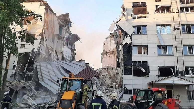МЧС: Число погибших в колледже в Старобельске увеличилось до 21