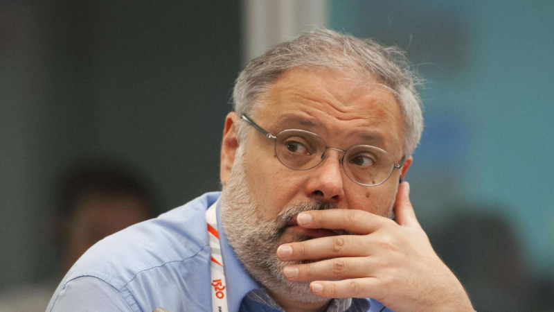 Хазин: правящим европейским либеральным элитам очень нужна война