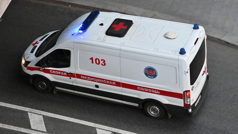 Автобус с 20 пассажирами слетел в кювет на Алтае, двое пострадали