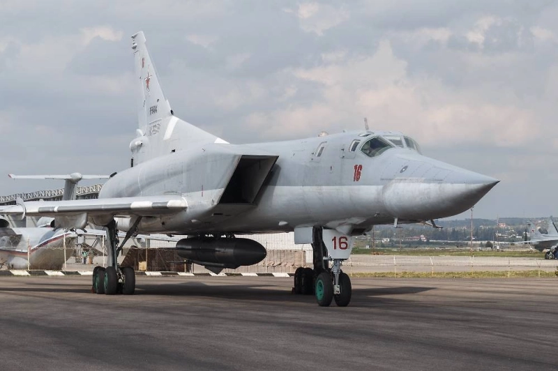 Российские Ту-22М3 и Су-35С совершили 4-часовой полёт над Балтийским морем