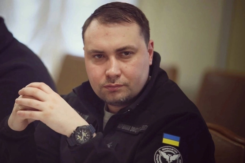Сикорский посоветовал Буданову* сдерживать эмоции на фоне просьб Киева о помощи