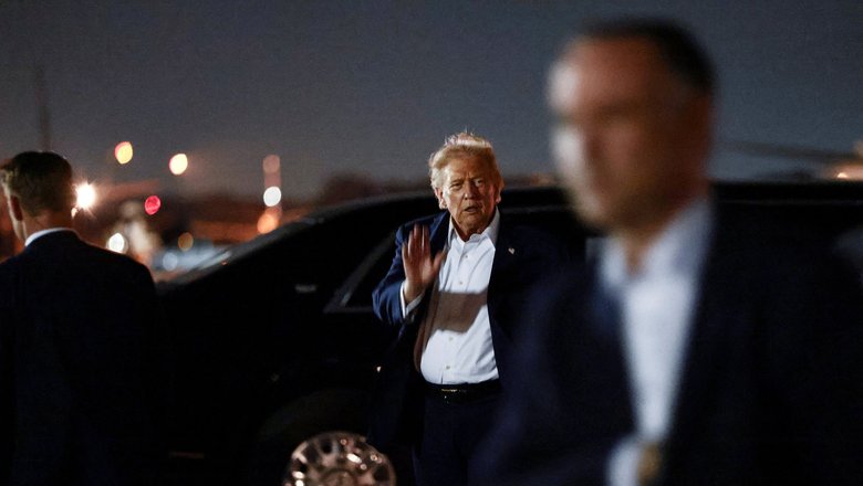 Журналисты NYT получили повестки в суд после статьи о новом самолете Трампа