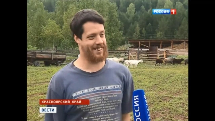 «Что-то я недопонял»: «веселого фермера» из мема Джастаса Уолкера собирались выдворить из России